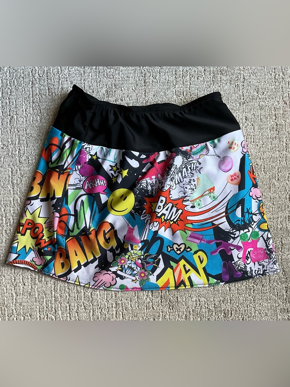Women’s Black Multicolor Comic Print Skirt -